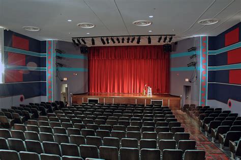 Don gibson theater - Don Gibson Theater - April 2023